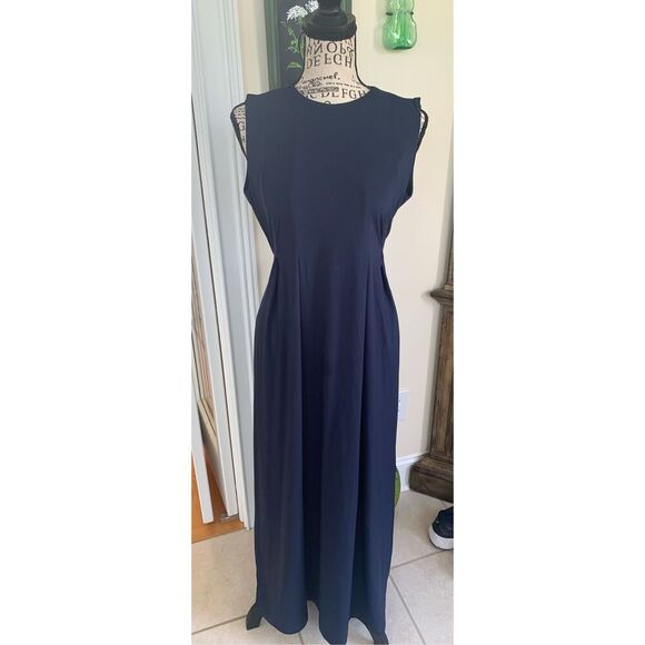 J McLaughlin Clive Dress in Navy Maxi - Picture 1 of 8